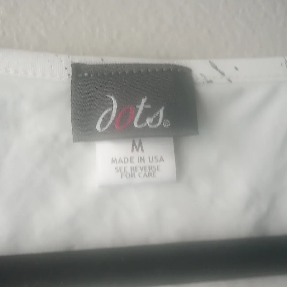 Dots Shell Top - Picture 5 of 8